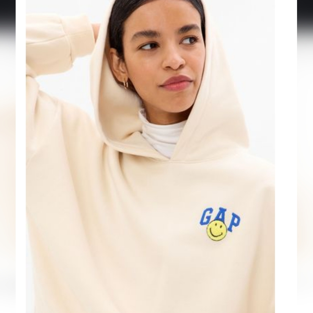 GAP x SMILEY Vintage Soft Hi-Lo Hoodie